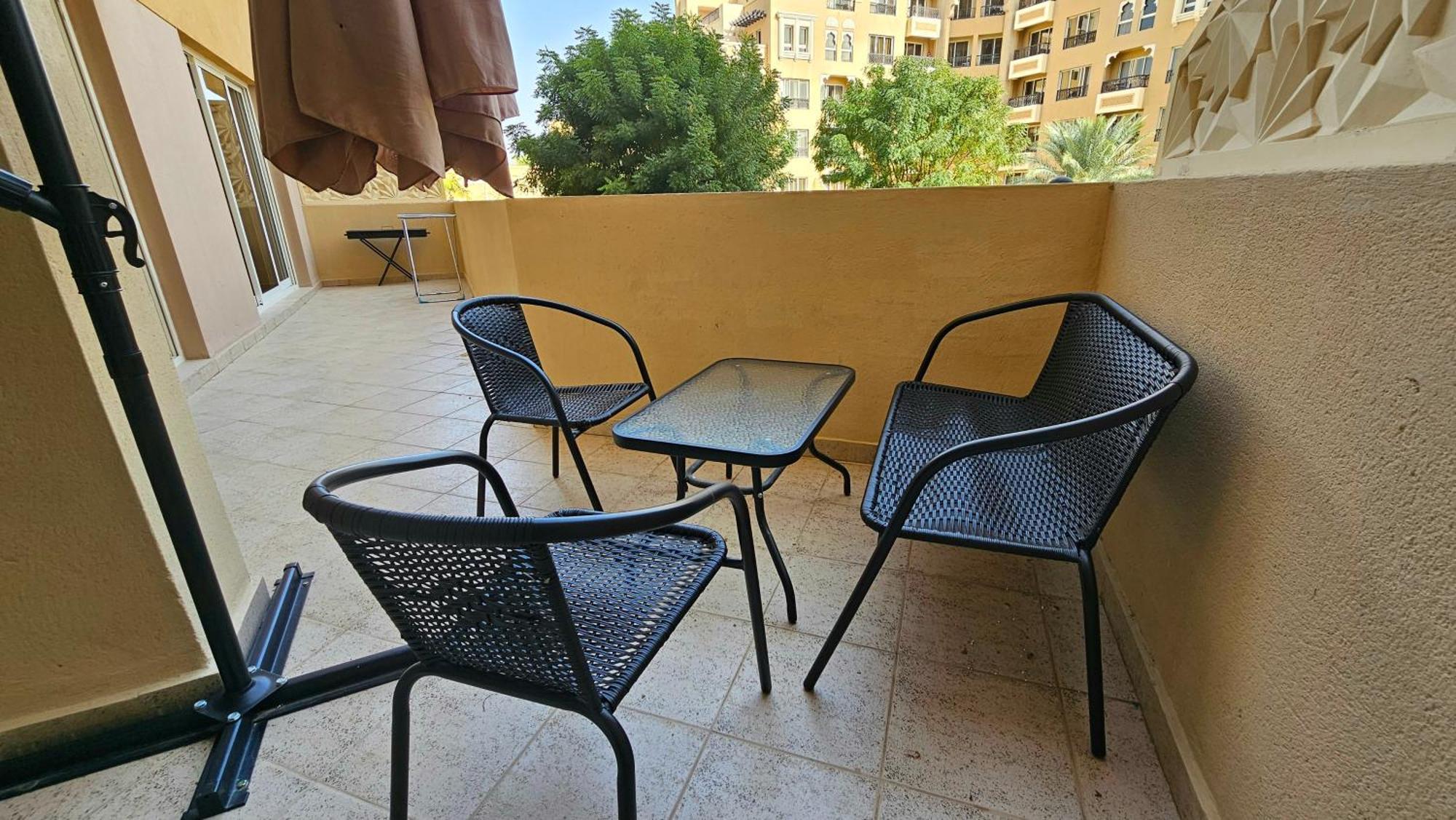 Apartment 2 Bedroom Al Marjan Island Near The *