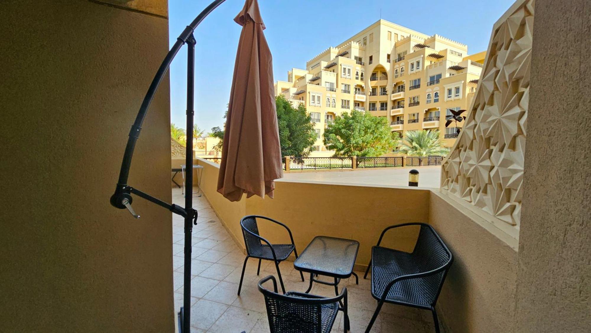 Apartment 2 Bedroom Al Marjan Island Near The