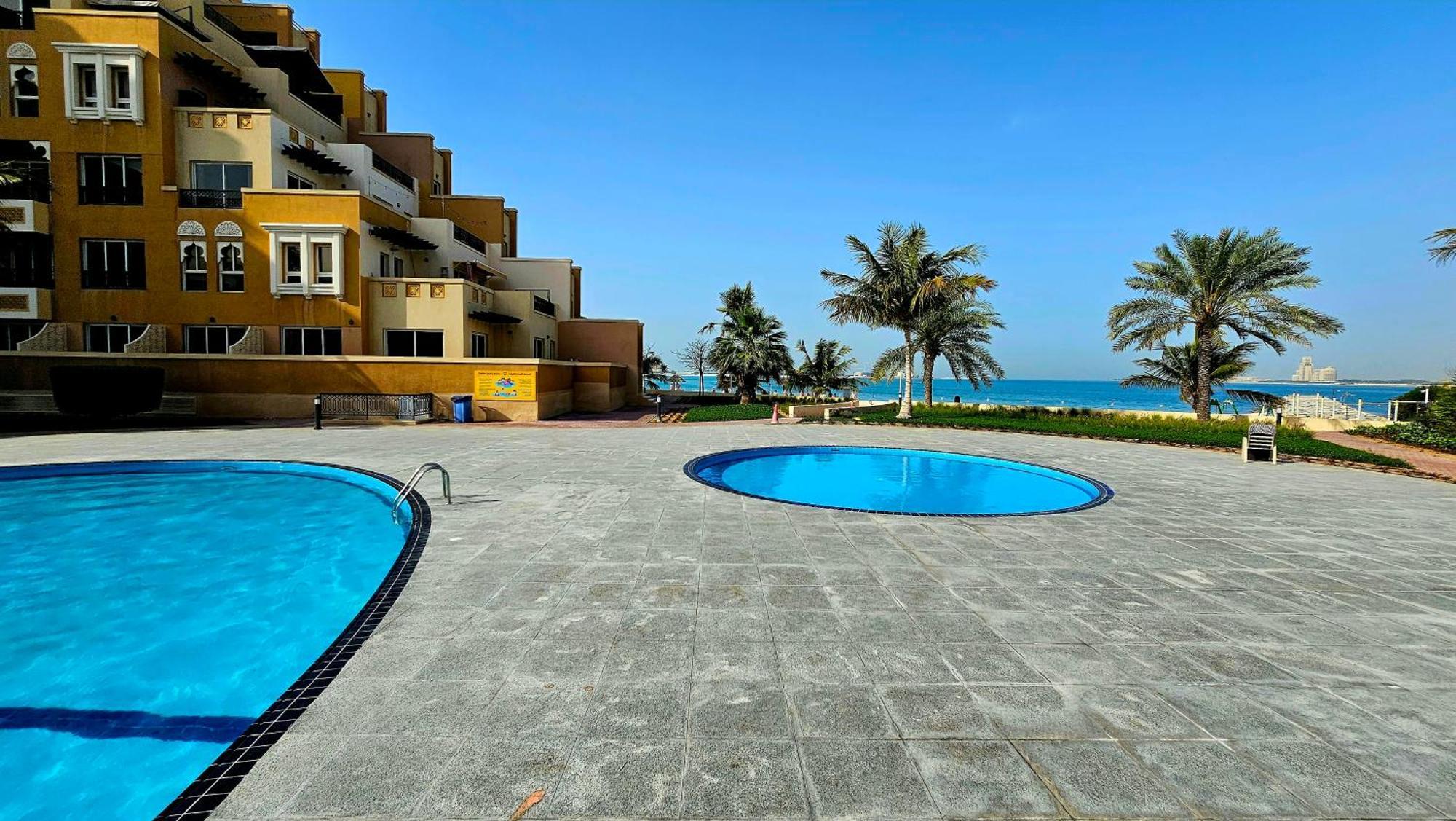 Apartment 2 Bedroom Al Marjan Island Near The *