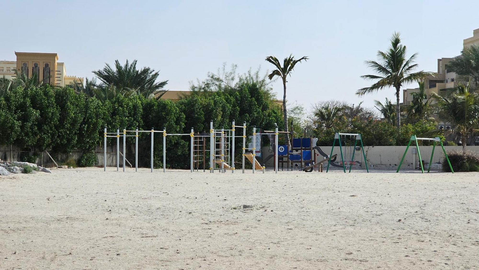 Apartment 2 Bedroom Al Marjan Island Near The